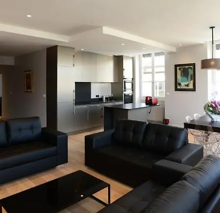 Apartment Ambiance - Theatre Lyon